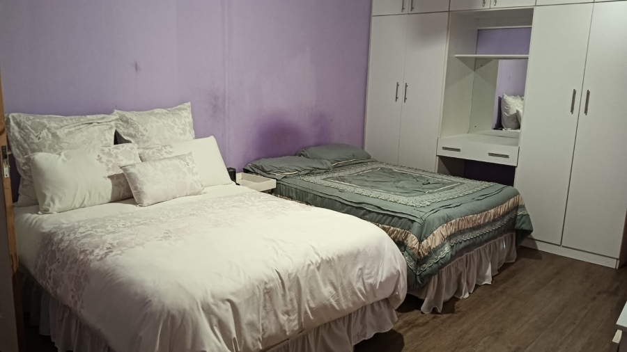 4 Bedroom Property for Sale in Beacon Bay Eastern Cape